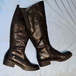 BareTraps Zip-Up Boots